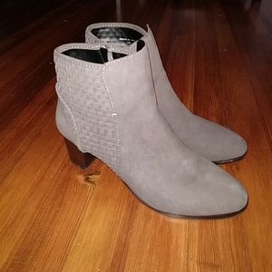 Jack Rogers Deborah Boots
